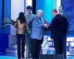 Церемония награждения. Кадр Первого канала (www.1tv.ru)