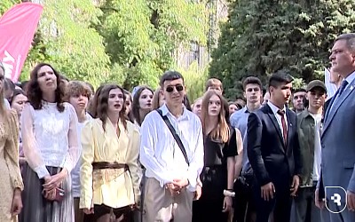 ГТРК "Саратов" показал, как отметили начало учебного года студенты-медики