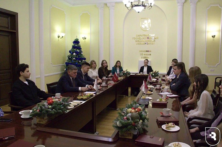 «Поколение R»