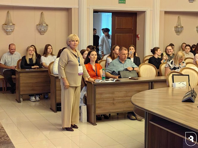 Летняя практика - студенты СГМУ в Гомеле