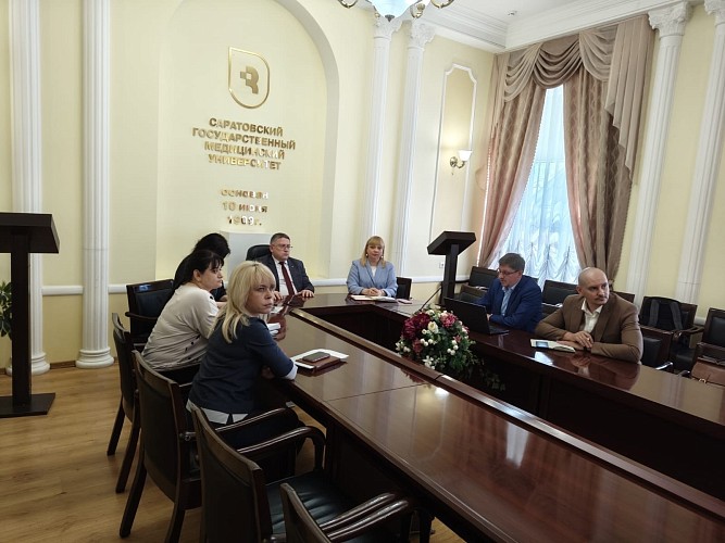 СГМУ развивает векторы технологического партнерства с Витриной цифрового РОСТа