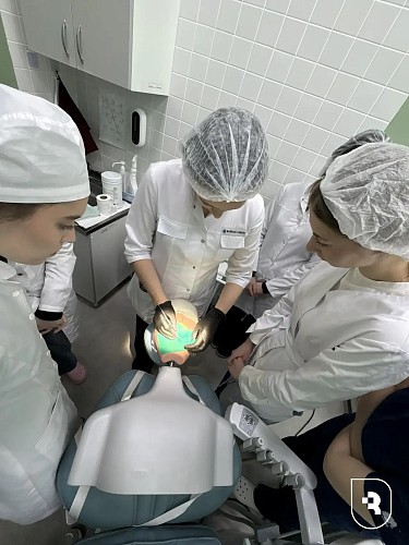Школа-семинар для стоматологов