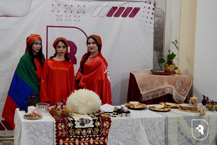 "Ярмарка единства"