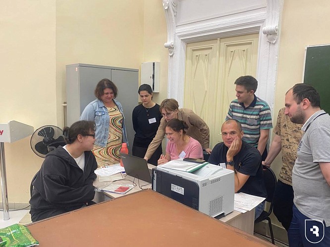 Приемная компания идет полным ходом! 