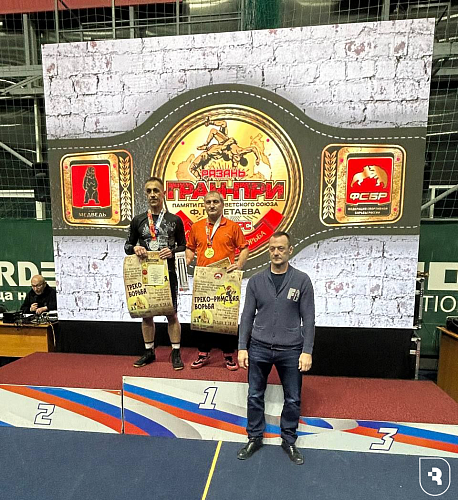 Сотрудник СГМУ стал чемпионом России по греко-римской борьбе