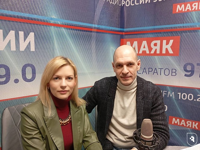 На "Радио России. Саратов" обсудили лечение и профилактику акне