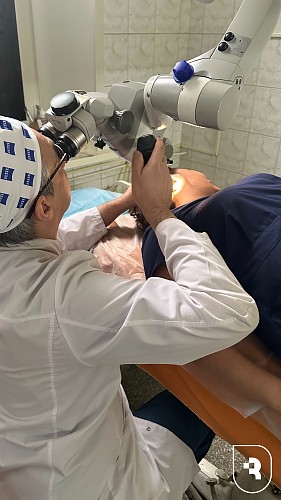 Новый микроскоп для оториноларингологов 