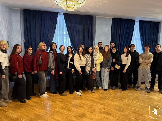 Память, объединяющая поколения