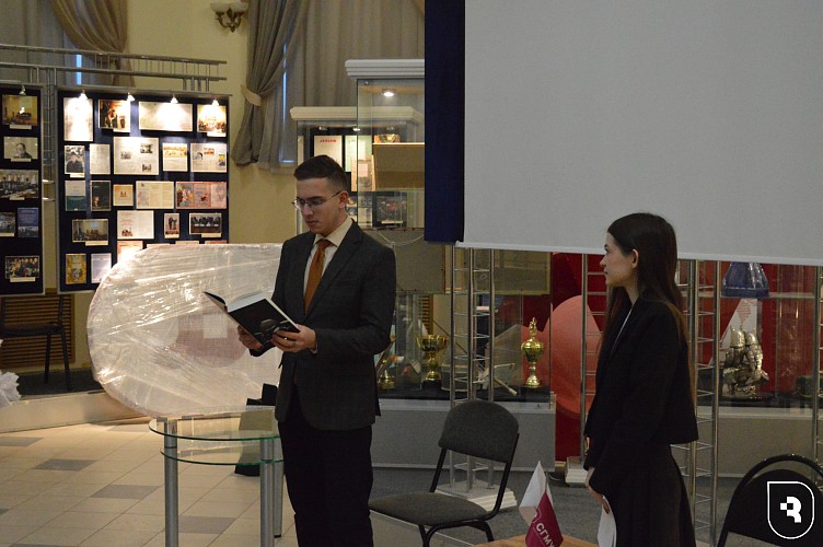 В честь снятия блокады Ленинграда