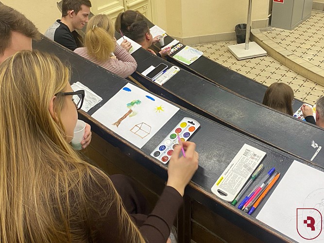 Арт-терапия с психологом