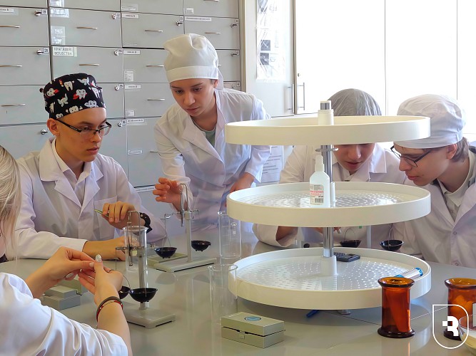 В СГМУ готовят новое поколение медиков еще со школы