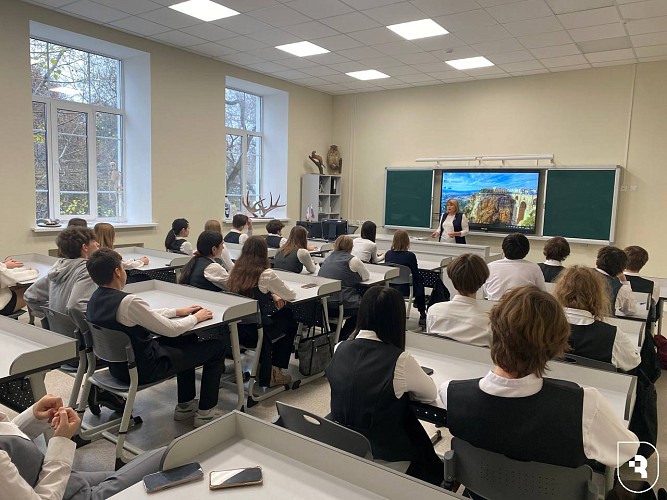 Профориентационные встречи для будущих медиков: путь в профессию начинается со знаний