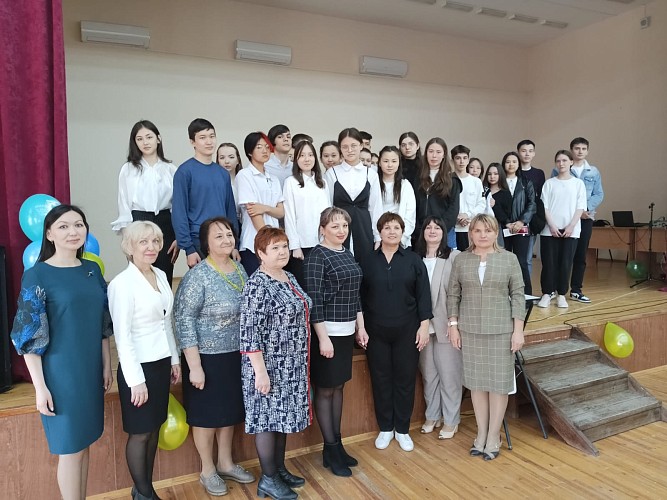 «Медицинские классы» в Питерском и Алгайском районах