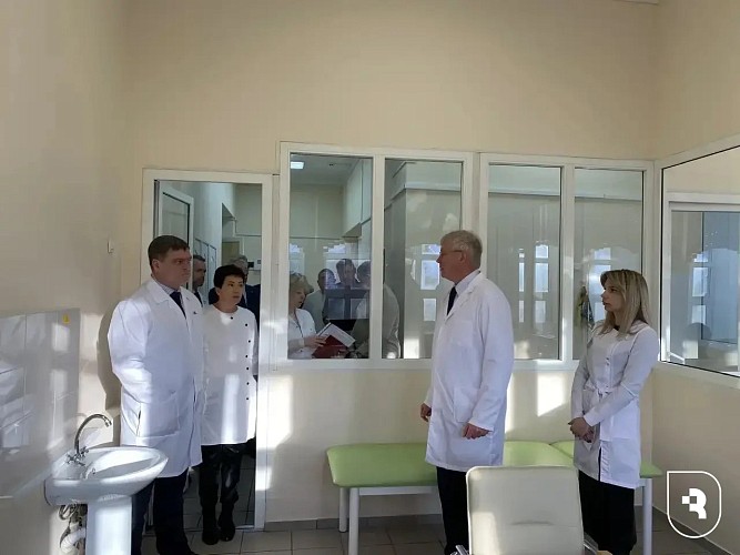 На заседании медицинского совета в УКБ №4 обсудили новейшие технологии в лечении ментального здоровья детей