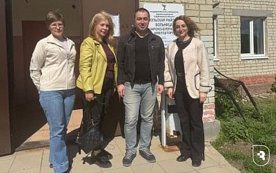 Врачи СГМУ провели выездную акцию в Широком Буераке, оказав качественную медицинскую помощь местным жителям.