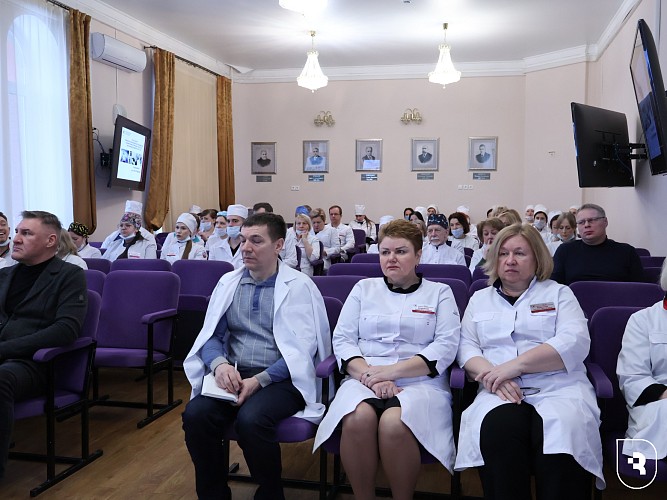 Медсовет в Клинике глазных болезней УКБ № 2 