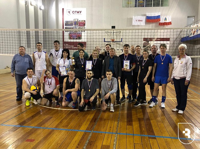 Первенство по волейболу среди сотрудников