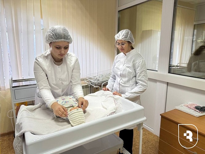 В Предуниверсарии СГМУ прошла серия профориентационных занятий