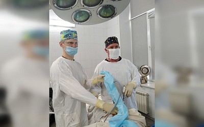 Торакальные хирурги СГМУ провели уникальную операцию пациентке с заболеванием легких
