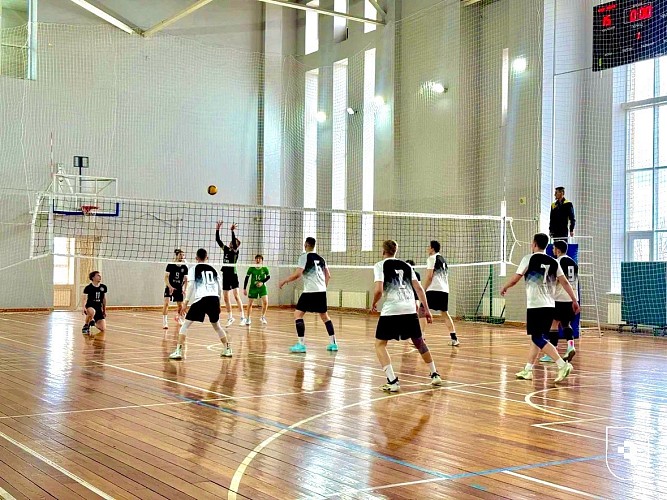 Будущие медики начали борьбу за звание сильнейших