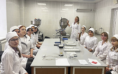 Студенты колледжа в уникальной образовательной среде медицинского университета