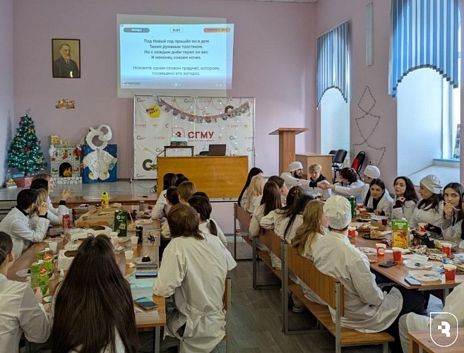 Кураторский час про Новый год