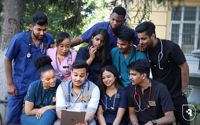 Студенты со всего мира выбирают Саратовский медуниверситет